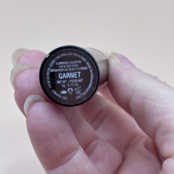 KAt Von D glimmerize liquistick eye & face stick .17 oz in garnet NWOB - Picture 4 of 6